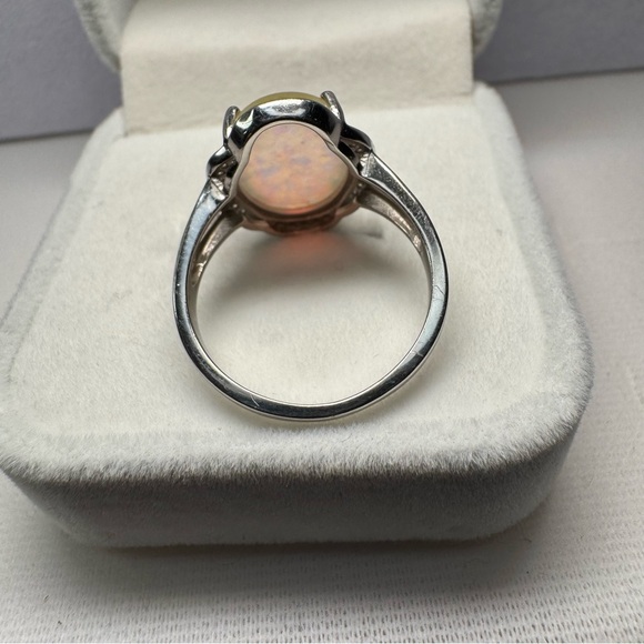 Opal-like CZ 925 Sterling Silver Band Ring Size 8.25 - Picture 8 of 11
